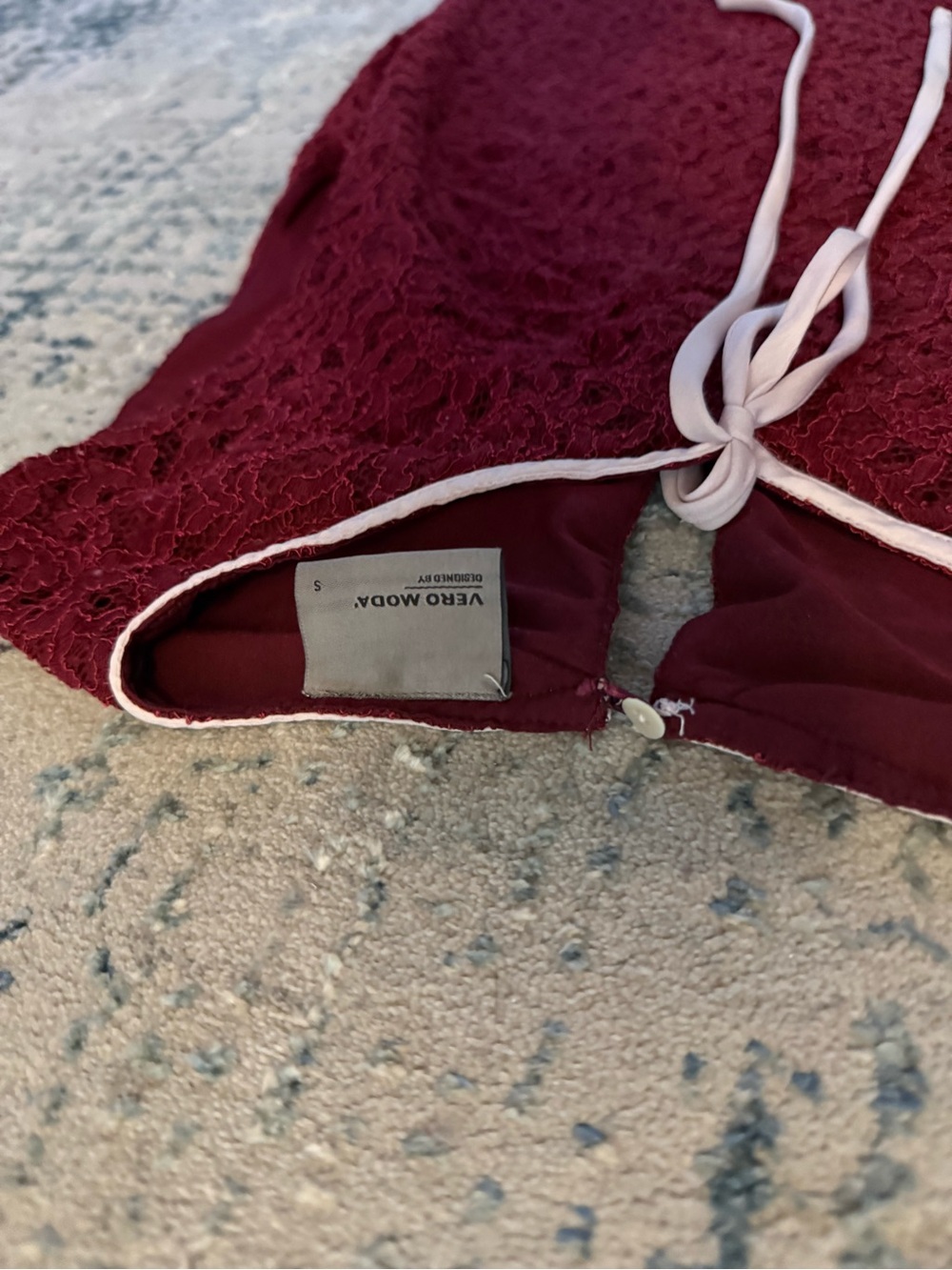 Vero Moda Burgundy Knit Sleeveless Dress with White Tie - Picture 4 of 4